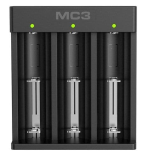 Chargeur MC3 - Xtar Ligth USB-C Chargeur de batterie intelligent Xtar MC3 pour batteries 3,7 V. Compatible avec toutes les tailles de batterie : 18650-18700-21700-26650 Le chargeur MC3 peut être connecté via USB (voiture, ordinateur) ou sur secteur. Composition du chargeur Xtar MC3 : 1 chargeur Xtar MC3 1 Mode d'emploi